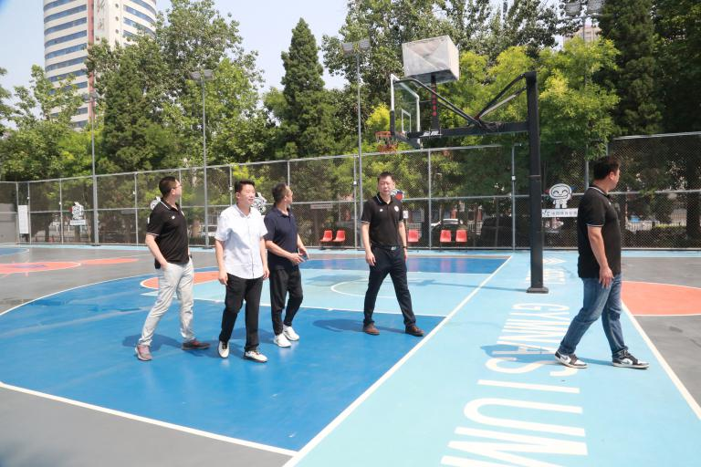 营造浓厚篮球氛围 力促实现冠军梦想 河北体育馆成为市篮协青少年篮球训练基地