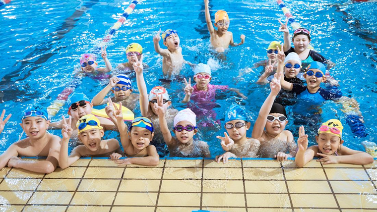 河北推出蛙泳教学服务规范 游泳培训有了省级“课标”