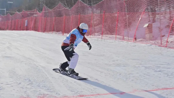 �ӱ�ʡ���ڻ�ѩ�ȼ�������(�żҿ�վ)����