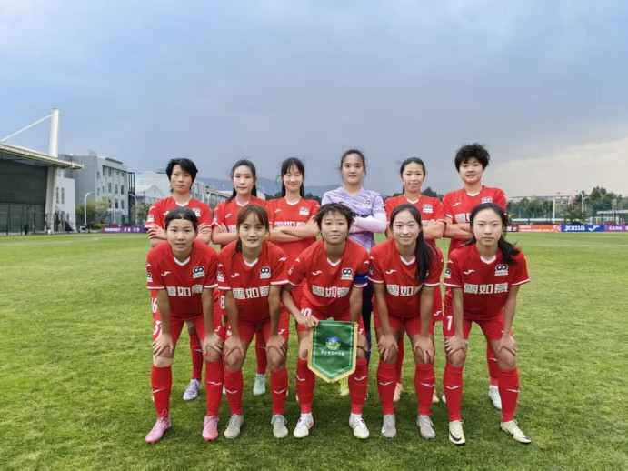 ʱ��ʮ���ط���Э����ǿ���ӱ�ѩ����Ů...