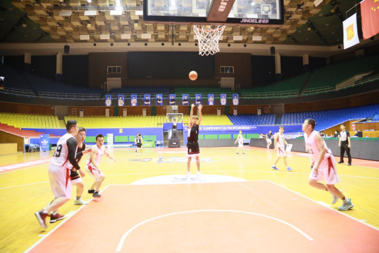 省体育局职工篮球赛在河北体育馆火热开赛