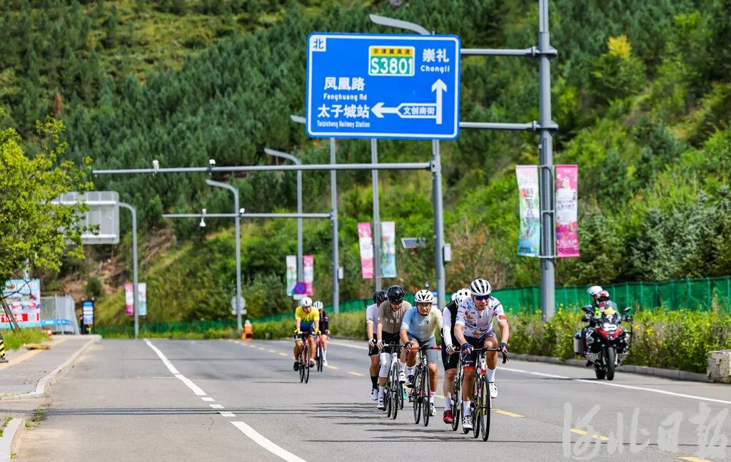 ��ʮ���塱�������ӱ�������ҵ�ܹ�ģ������ٳ���10%